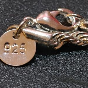 Gorgeous Pure .925 Sterling Silver Necklace